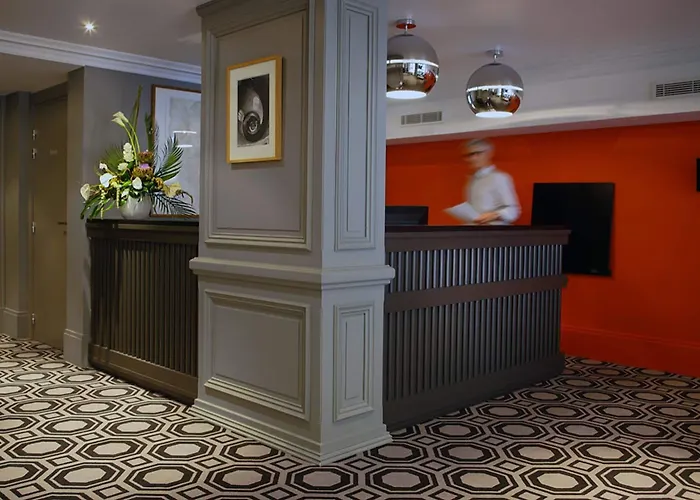 Hotel le Cinq Hyper - Centre